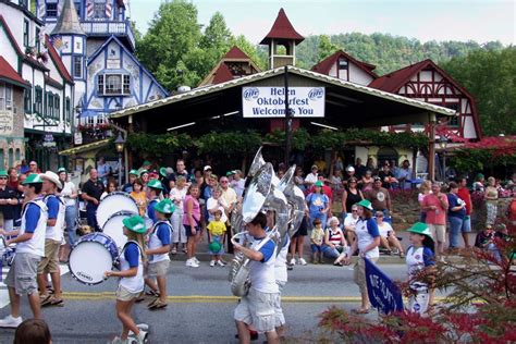 Here are some the best events which is happening on this weekend in Helen. MGB in Helen at Betty’s is hosted at "Betty's Country Store". Arrowood Family Reunion is hosted at "Unicoi State Park". Holistic Fair, with local vendors and art is hosted at "8065 South Main St., Helen, GA, United States, Georgia 30545".