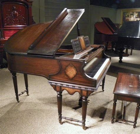 Everett Piano CompanyGrand and Baby Grand Pianos