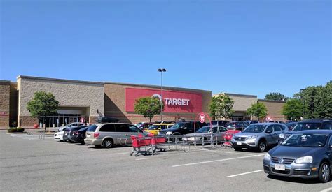 Everett target ma. Nov 17, 2023 · Department Store in Everett. Target is located at 1 Mystic View Rd, Everett, MA. View location map, opening times and customer reviews. Department Store in Everett. (617) 420-0000. Edit Listing Information. 