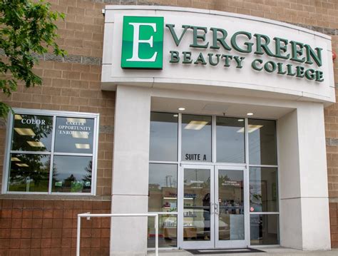 Evergreen beauty. Evergreen Beauty College 