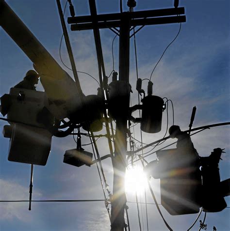 Eversource power outages in ct. In the aftermath of a powerful storm that knocked out power for countless Connecticut residents, Eversource officials have announced when they expect their restoration effort to be complete. As of ... 
