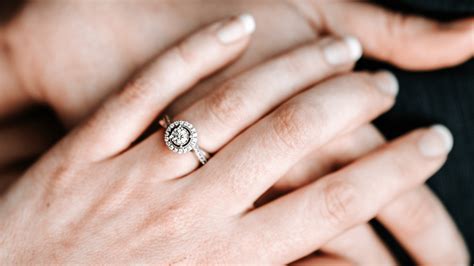 Everything You Need To Know Before Buying A Diamond Online