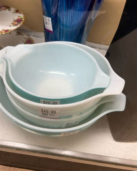 Everything You Need to Know About Buying Vintage Pyrex Kitchn