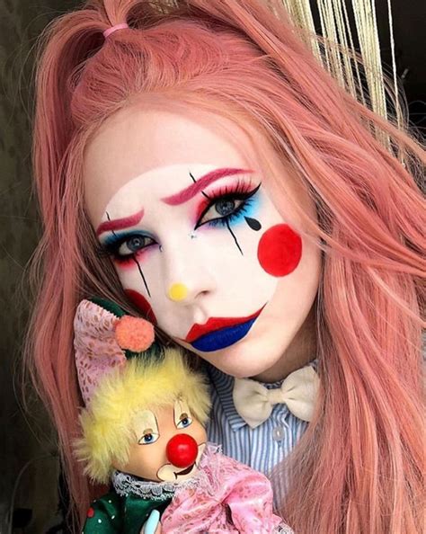 Oct 28, 2015 · This Wild Clown Make-Up tutorial w