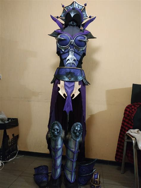 Evil-Lyn Costume Help! - He-Man