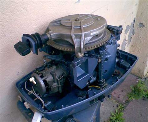 Evinrude manuale di istruzioni del fuoribordo. - Classic british car electrical systems your guide to understanding repairing and improving the electrical components a essential.