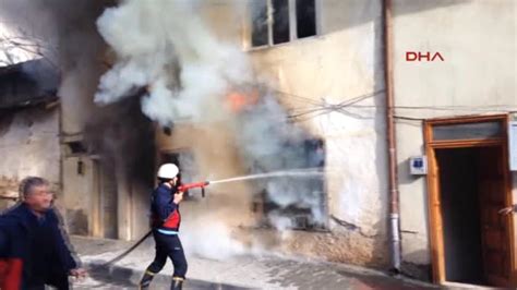 Evleri yanan #Sidra #Abdullah #Muhammed in Evlerinin.