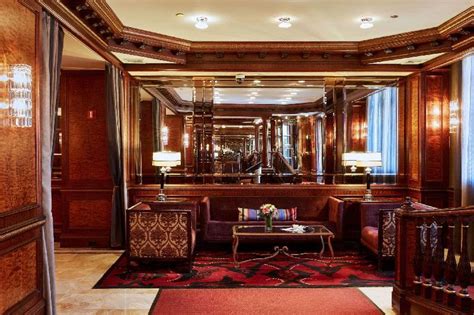 Excelsior Hotel, New York: Room Prices & Reviews Travelocity