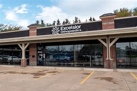 Excelsior ortho. Excelsior Orthopaedics Niagara Falls office is located at 10195 Niagara Falls Blvd, Suite 100. It’s located ~2.5 miles off the Niagara Falls Boulevard South exit of I-290, and accessible from either the Boulevard or Williams Rd. Our office is just behind the David Chevrolet/Buick and across from the Niagara Falls International Airport. 