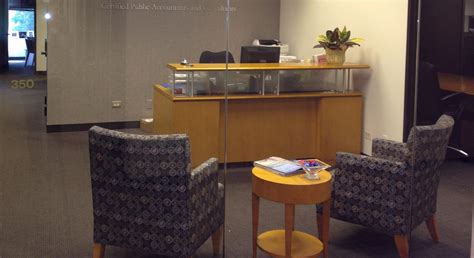 Executive Suite and Office Space for Rent in NORTHBROOK, IL