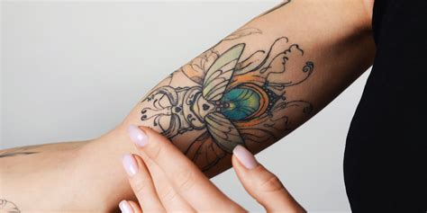 Exfoliating a Tattoo StepByStep When to Start What to Use in 2023