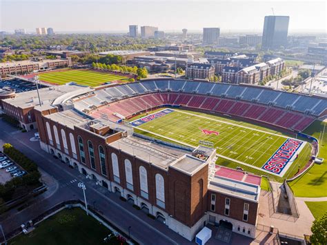 Expanding SMU’s Gerald J. Ford Stadium