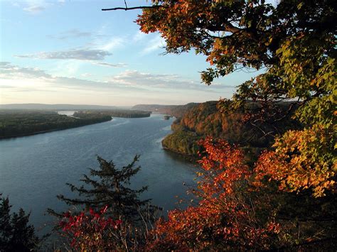 Experience Mississippi River