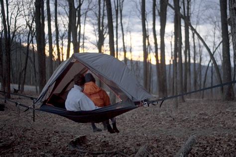 Experience True Outdoor Comfort with our Hanging Tent Hammocks