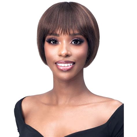 Experience the Allure of Divatress Bob Wigs: Effortlessly Chic and Versatile