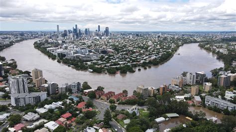 Expert calls for better flood preparation across south-east ... - ABC