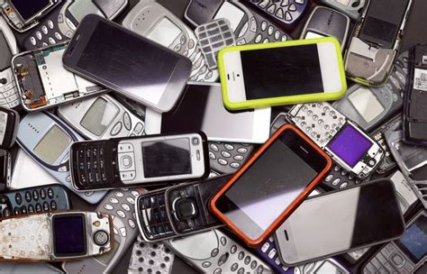 Experts Explain Why Older Devices Might Stop Working Soon