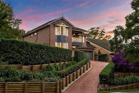 Explore Highs Rd West Pennant Hills 2125