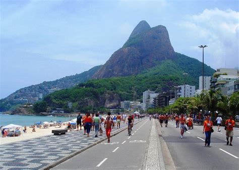 Explore Rio de Janeiro Ipanema Beach Leblon Copacabana