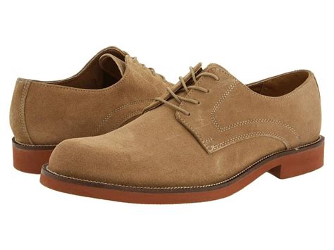 Explore the World of Comfort and Style with Clarks Shoes Boston