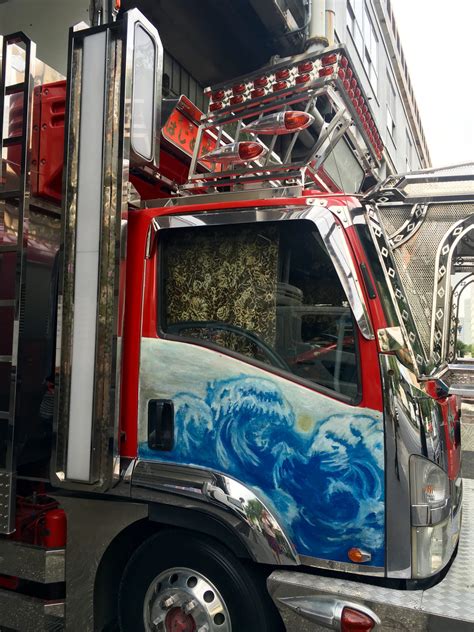 Exploring Dekotora Culture In Japan You Ve Never Seen An 18 Wheeler Like This Ars Technica