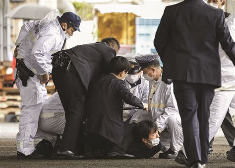 Explosive thrown at Japan PM at campaign event; 1 hurt