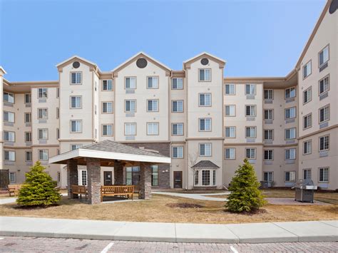 Extended Stay Hotel Suites in Franklin, WI - IHG