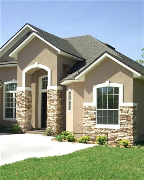 The LaHabra 9 lb. Exterior Stucco Color Patch is a pre-tinted finish 