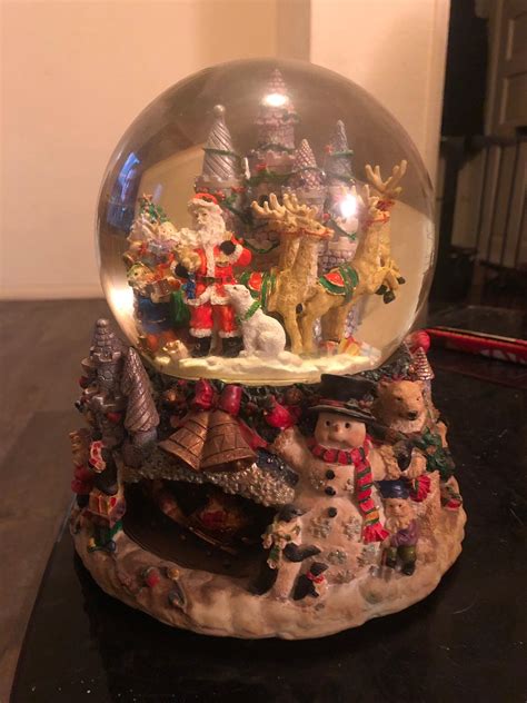 Extra large christmas snow globes. Celebright Christmas Musical Snow Globe - Plays 8 Songs Including Jingle Bells & Lights Up With Changing LED Colours - Large 14cm (Santa on a Sleigh Base) Visit the Celebright Store. 4.4 4.4 out of 5 stars 699 ratings. ... Additional details . Small Business . 
