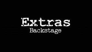 Extras S2 E5