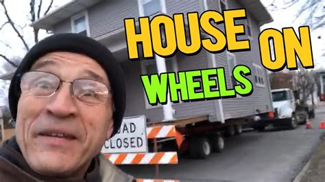 Extreme House Moving - YouTube