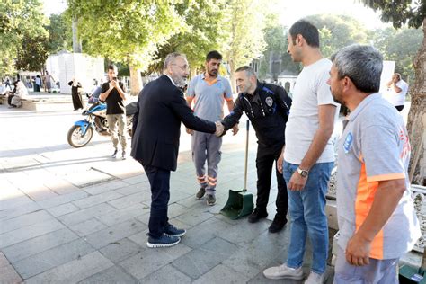 Eyüpsultanlı 55 şehit için kurban kesildi İhlas Haber Ajansı. 