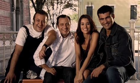 Eyşan& masal Moda Tasarimcısı SEN  Instagram.