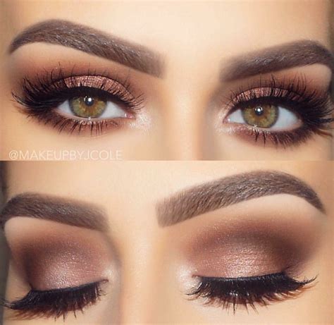 Eyeshadow for hazel eyes. Neutral and warm browns will bring out the depth and richness of hazel eyes, whereas golds and greens will really make hazel eyes shine. So play around with the different eyeshadow colors and see which ones best compliment the colors in your eyes that you want to pull forward and take center stage. If you are looking for richness and … 