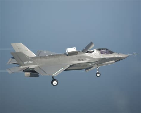 F 35B 2023
