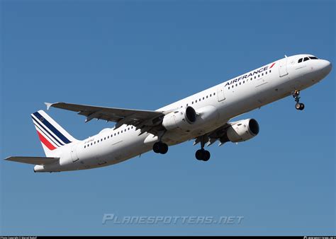 F-GTAZ - Airbus A321-212 - Air France - Flightradar24