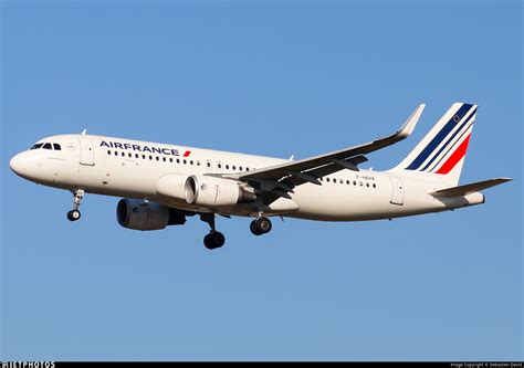 F-HEPK Airbus A320-214 Air France Sebastien David JetPhotos