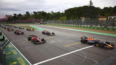 F1 drivers face new speed limits in double yellow flag zones to improve safety