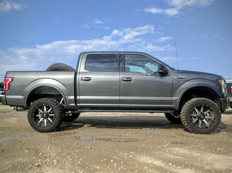 F150 4 inch lift with 33s. pic request: 4 inch lift with 33s. I have a 2010 f150 screw xlt. I have 20x9 rims to put on it and a 4 inch lift but im just waiting to order my tires. I wanted 33 inch … 