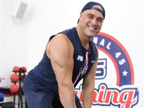 Welcome to F45 Training. The “F” stands for functional training, a mix of exciting circuit style workouts geared towards helping our members conquer everyday movements and unlock their inner athlete. 45 is the total amount of time it takes to get it done.. 