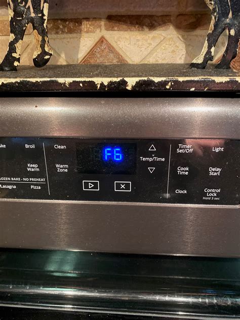Im getting an f6 e1 on my stove JA: What happened just before yo