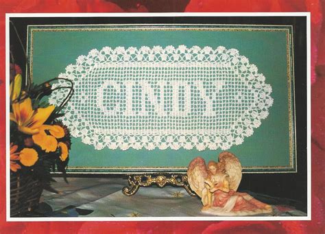 FAMIILY HEIRLOOM NAME Doily Keepsale Filet Crochet Pattern