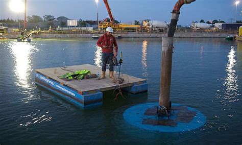 FAQ: How Do They Pour Concrete Under Water For Bridges?