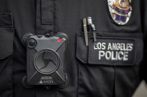 FBI investigating LAPD over alleged failure to use body cameras during traffic stops