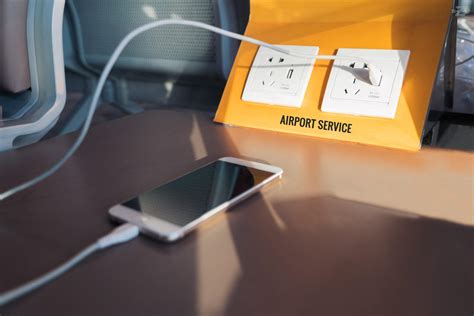 FBI warns airport, hotel, shopping mall cell phone charging stations risky