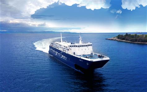 Ferries & Water Taxis: Inter-island Transfers | FJ - wintechmobiles.com