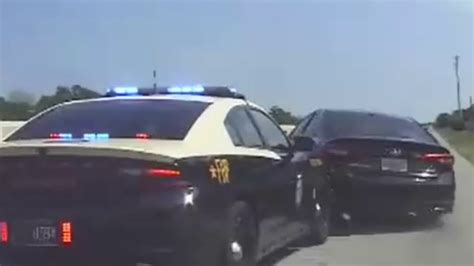 FHP troopers conduct PIT maneuver near I-595 to end pursuit of suspected car thieves; 3 arrested