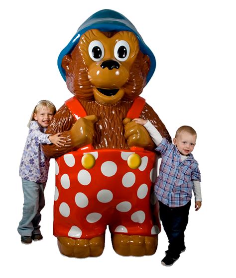 Fiberglass figures and mascots - Ibsens Fabrikker - muktibox.com