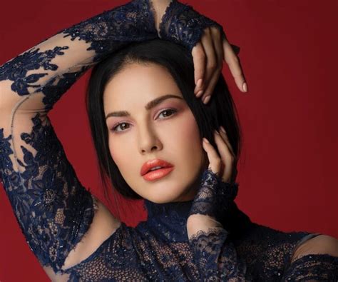 FILEM PORNO Selebriti bugil & video bugil Korea fitur unggulan visual lebih jelas ala Binal jilbab gunakan mode penyamaran malam ini Chaturbate siaran langsung image 1