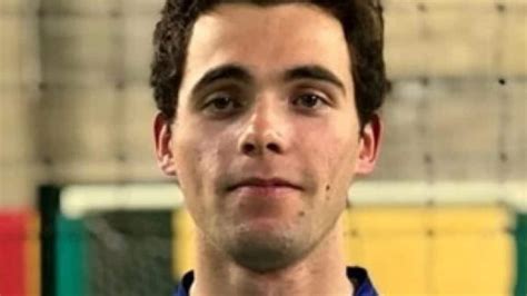 Filippo - Guru bahasa italia - 564832 Rp / jam - muktibox.com